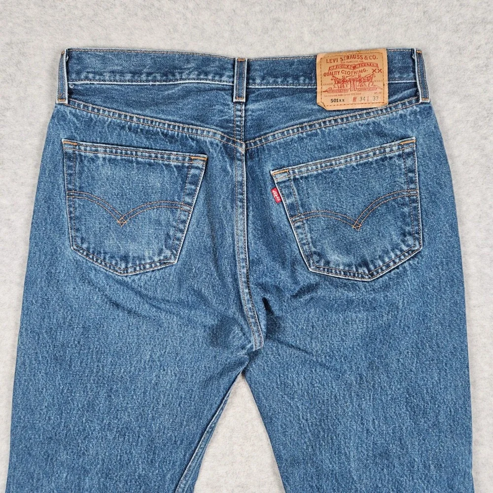 Vintage Levi's Men 34x33 Blue Denim Jeans 501xx Straight Button Fly (Fits 33x30)